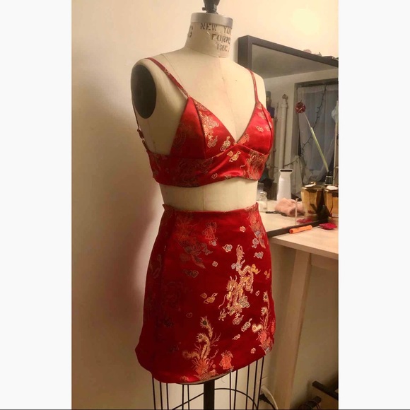 O Mighty Red Top and Skirt Set - Picture 6 of 8